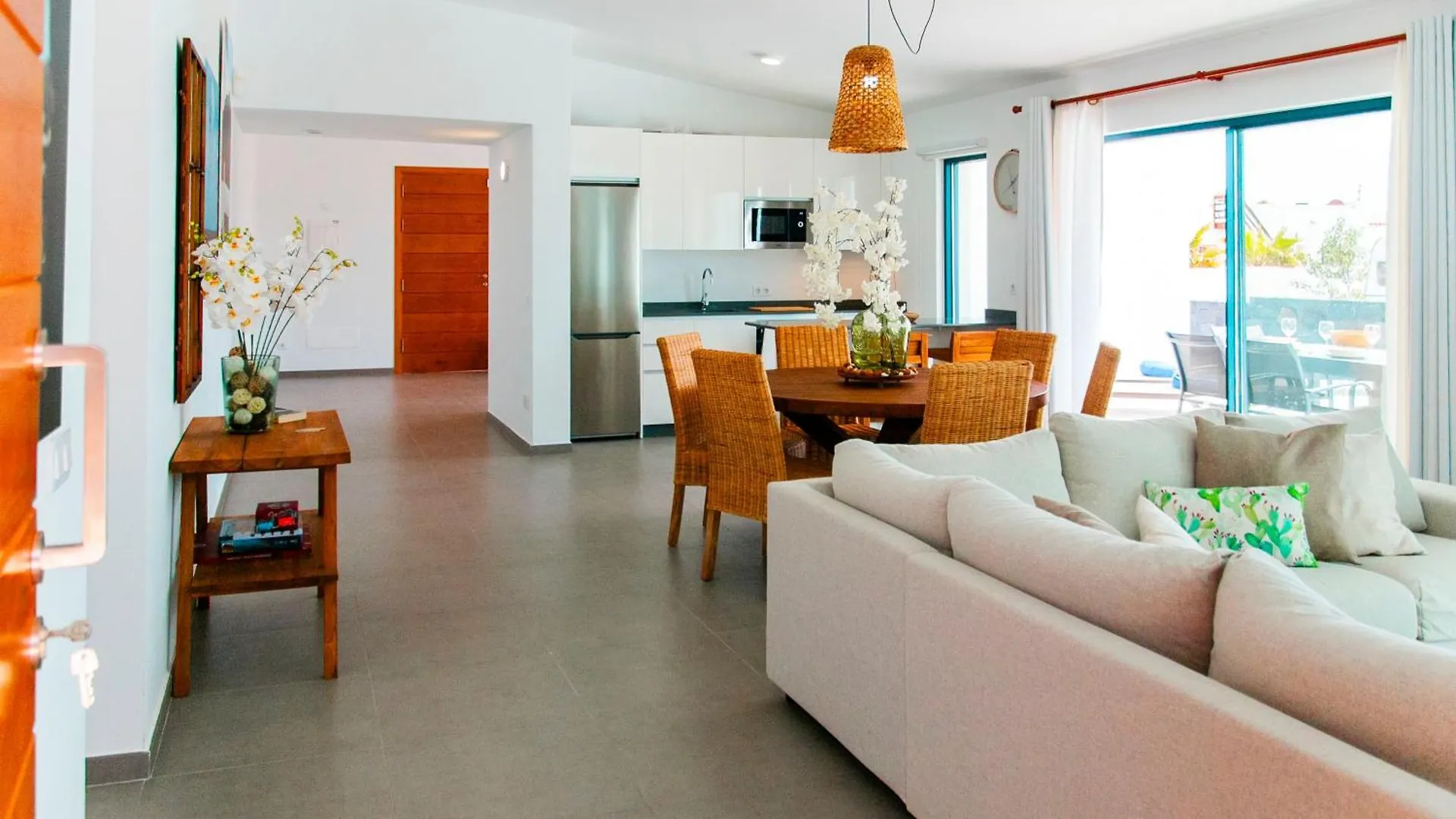 Pasito Luxury Villa Charco del Palo 0*,  Spain